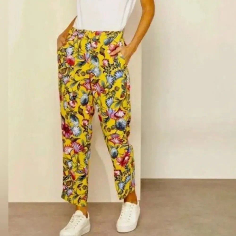J. Crew Yellow floral easy pant trouser Size 2